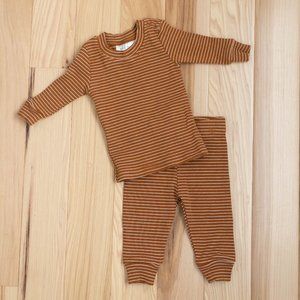 Mebie Baby - Ribbed Two-piece Cozy Set in Rust/WhiteStripes (0-3 months)